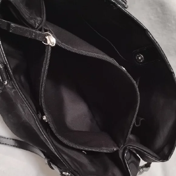 COACH 🐎SIGNATURE C Elegant Black Shoulder Bag! Vintage & EUC💕 - Picture 14 of 15